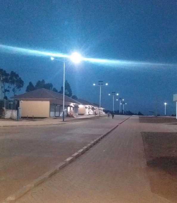 良庆区非洲科特迪瓦太阳能路灯工程